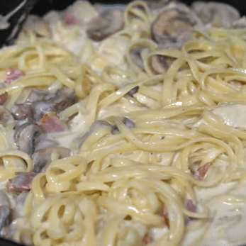 Espagueti Alfredo