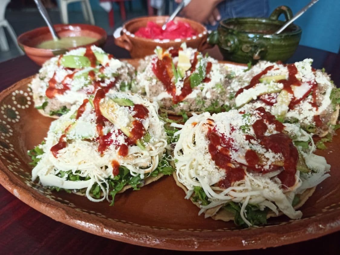 Orden de Tostadas de Carne
