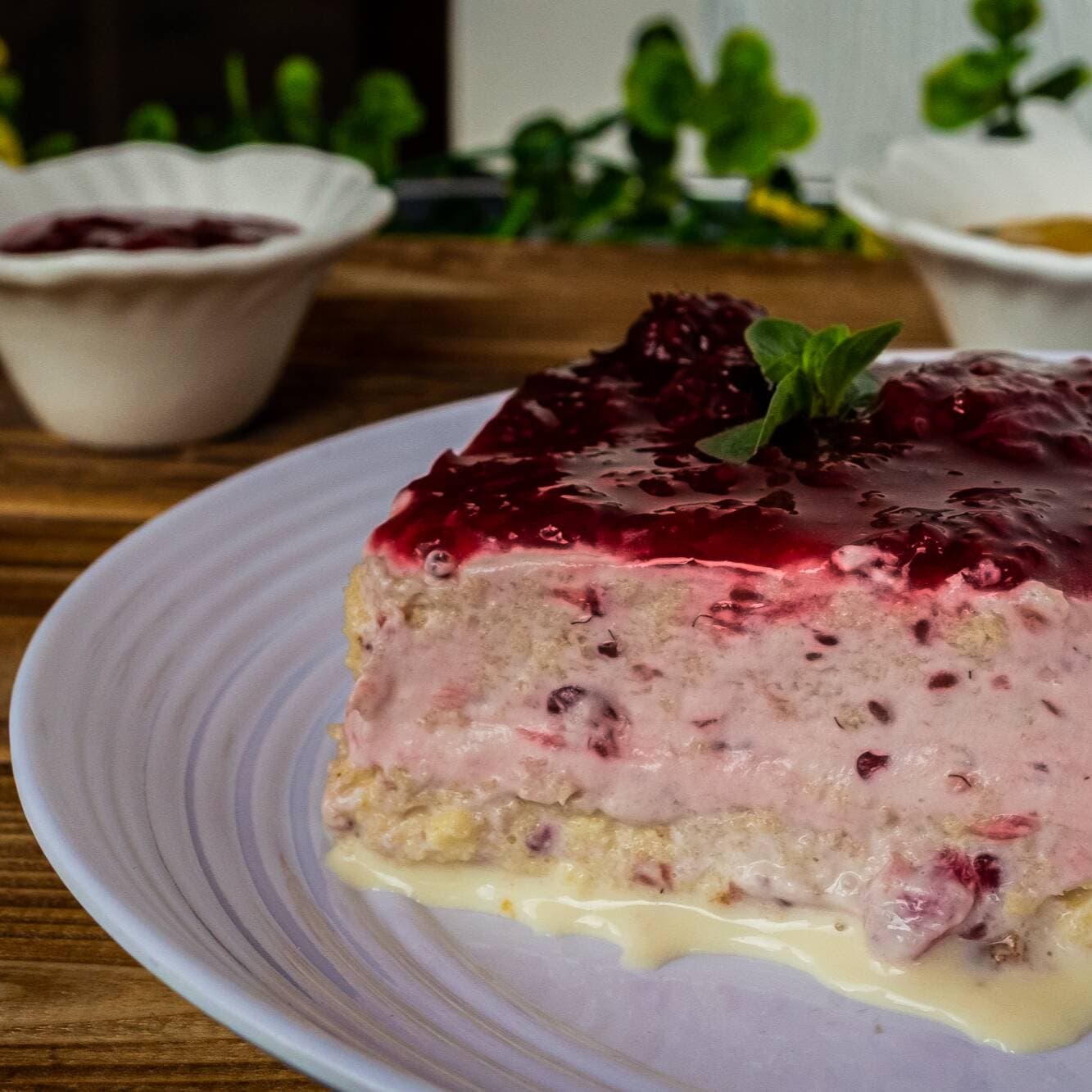 Tres Leches Mora
