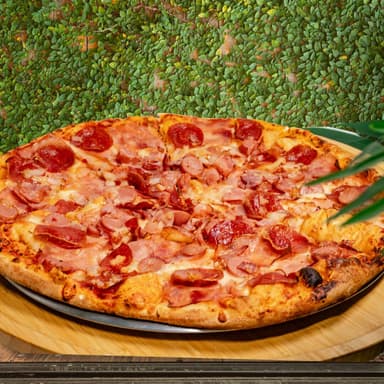Pizza Carnivora