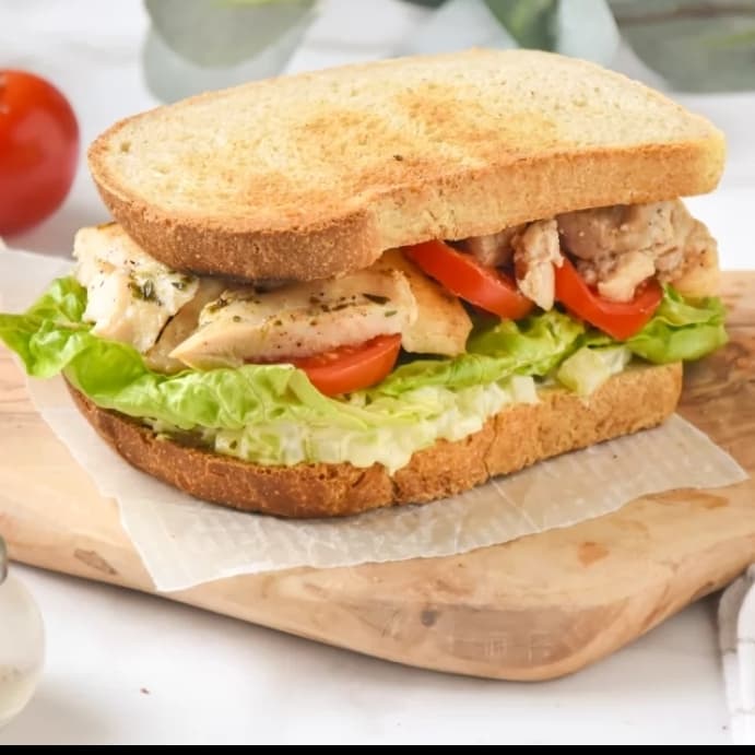 Sándwich Pollo