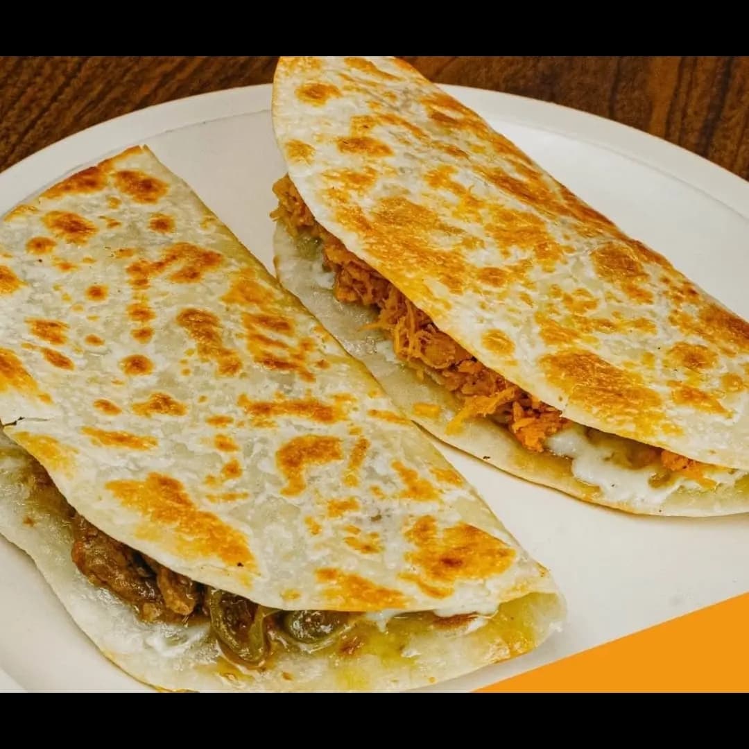 Quesadilla Montada de Queso