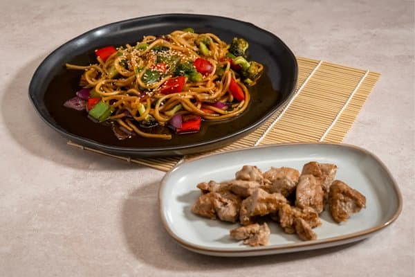 Noodles Asiáticos con arrachera