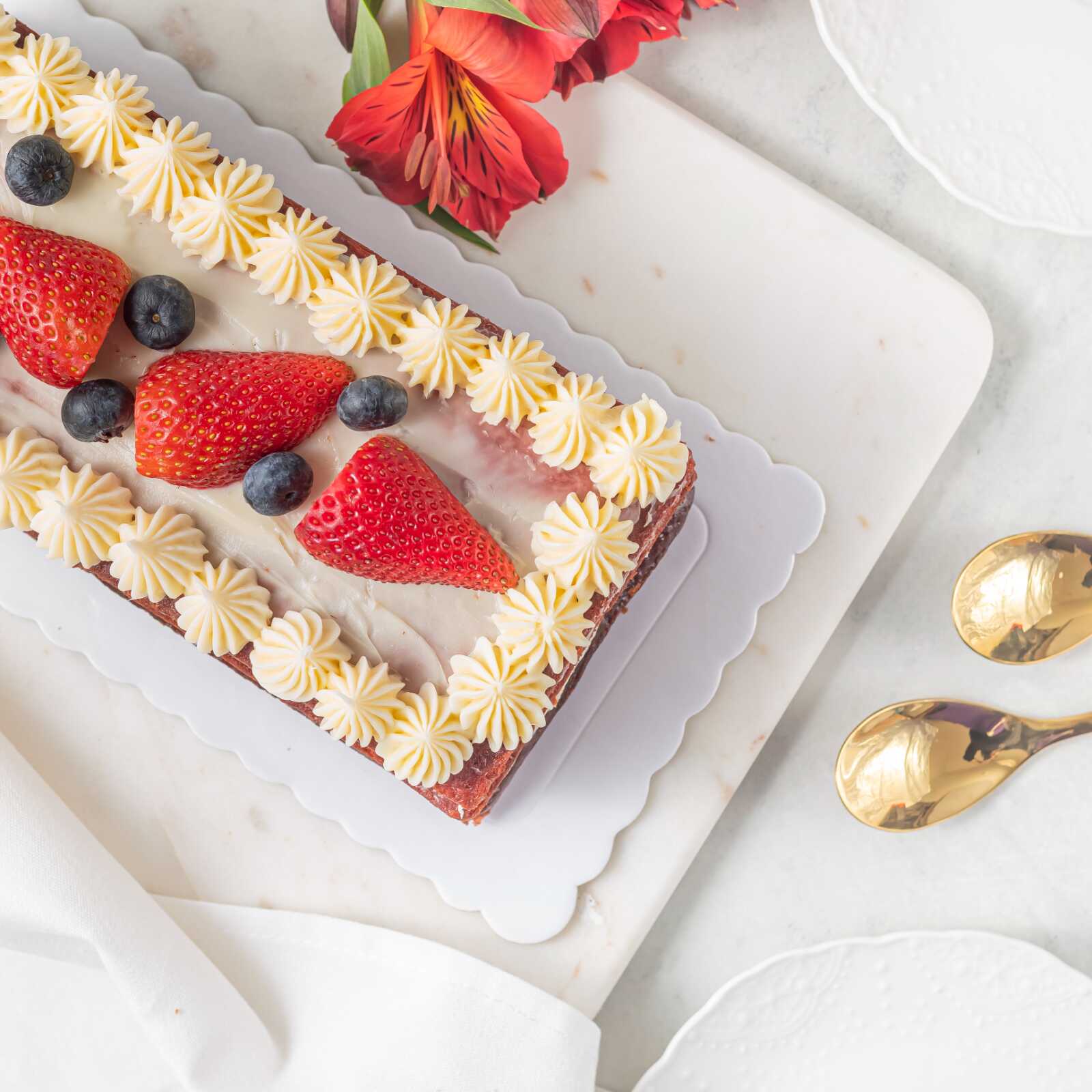 Red Velvet Petit