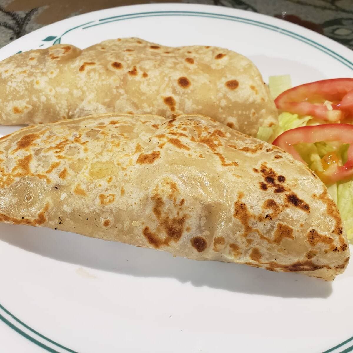 2 Harina Picadillo + 1 Agua Jamaica 1/2 Lt