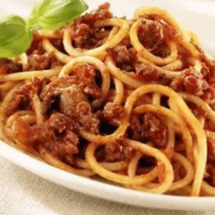 Combo-Spaguettis con carne + gaseosa