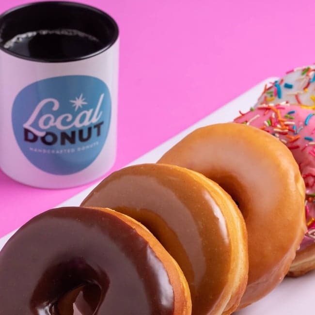 Classic Combo: Café + Donut