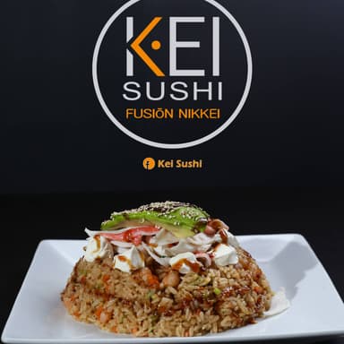 YAKIMESHI POLLO ESPECIAL.