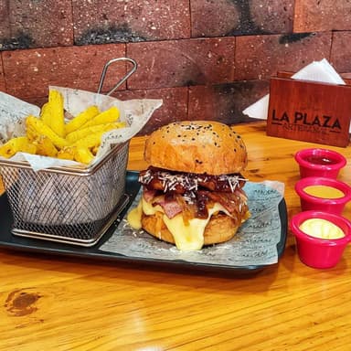 Hamburguesa La Plaza Prime
