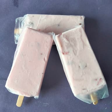 Paleta de Yogurt y Fresa