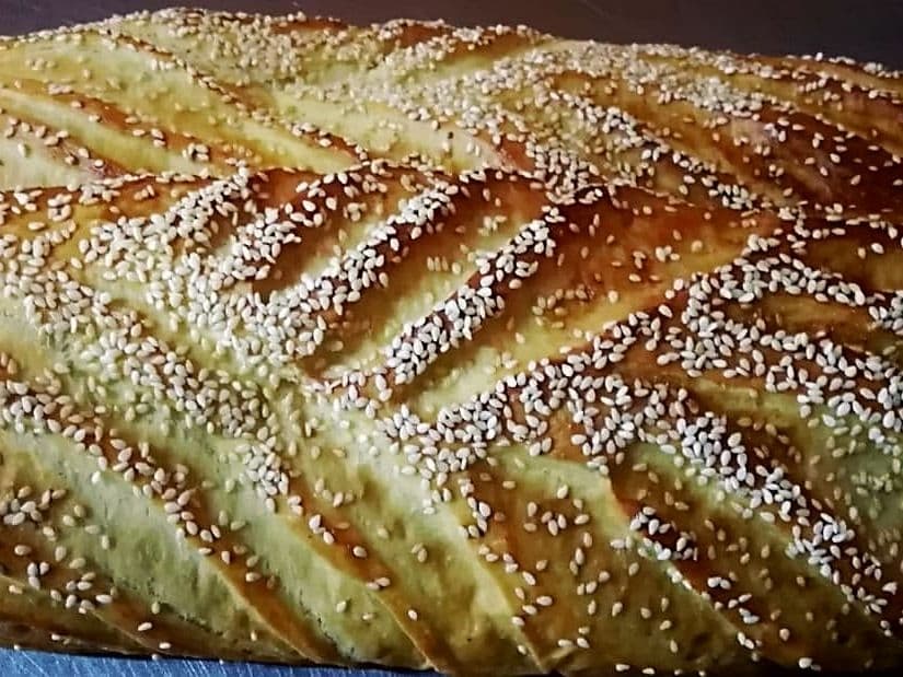 Pan Salado Relleno de Jamón con Queso Crema