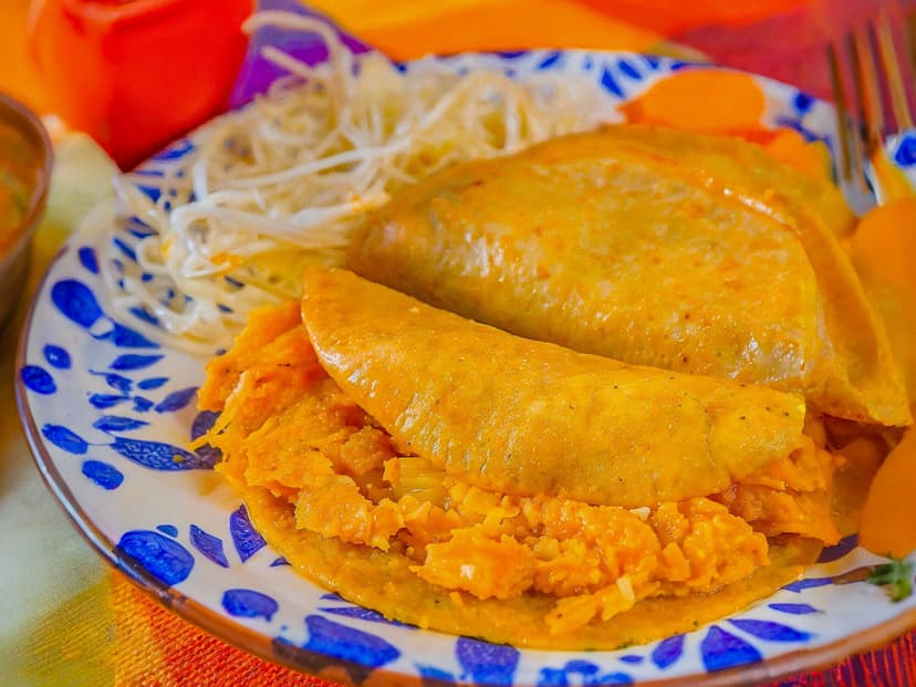 Tacos Y Gorditas El Gallo