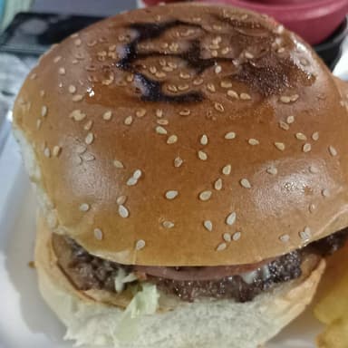 2 HAMBURGUESA  ESPECIALES