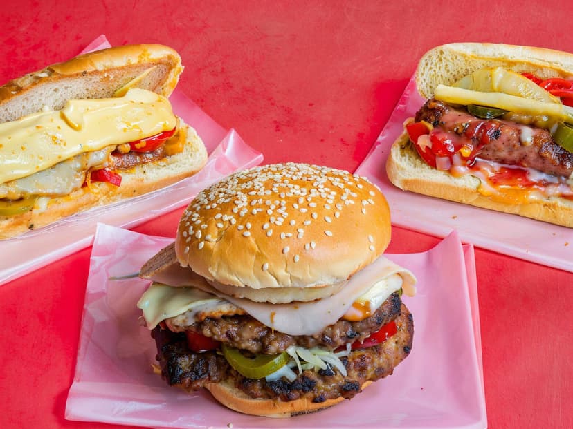 HAMBURGUESAS AL CARBÓN ESTILO TORREÓN