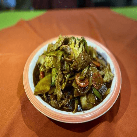 43--Chop Suey de la Casa con Verduras en Salsa