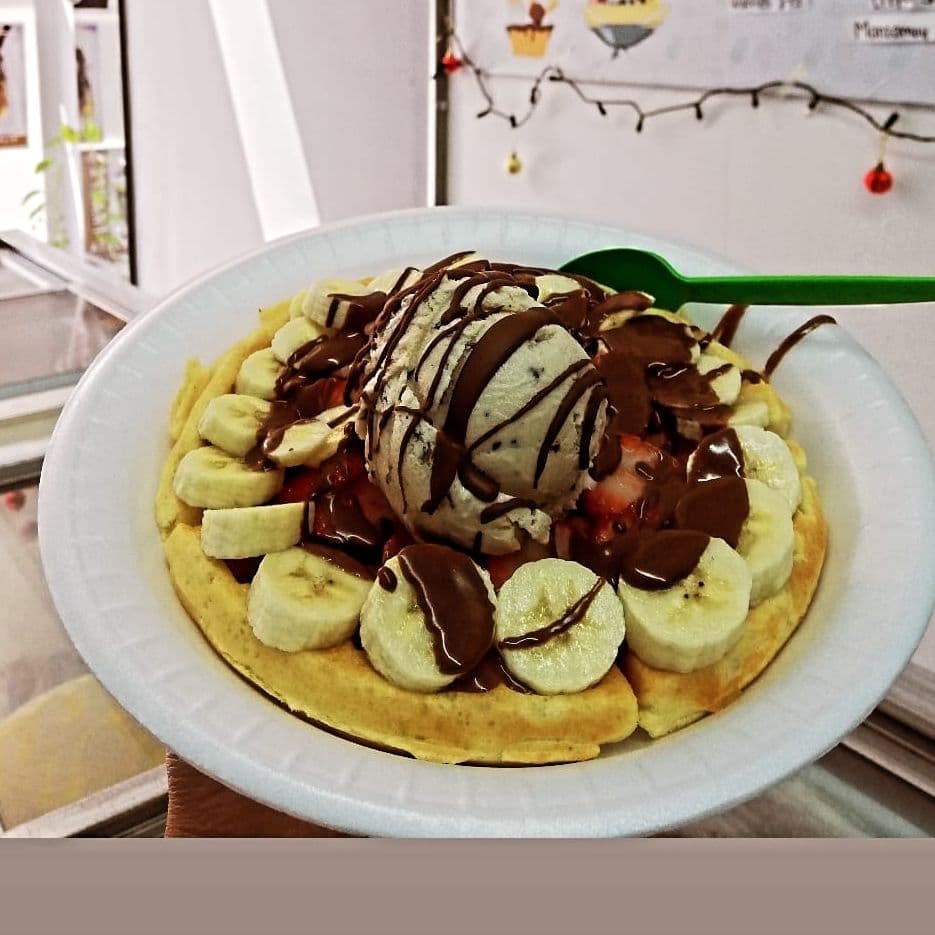 Waffle con Helado