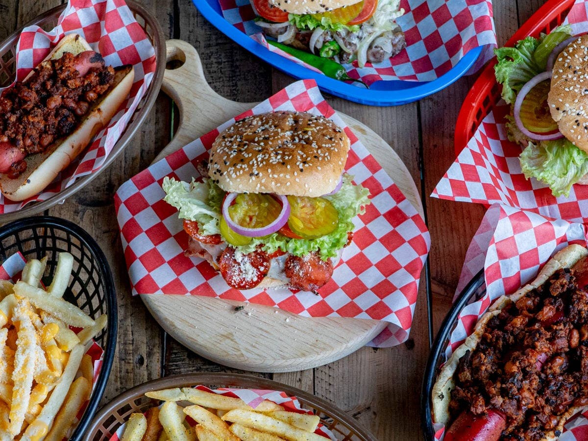 Hamburguesas & Dogos
