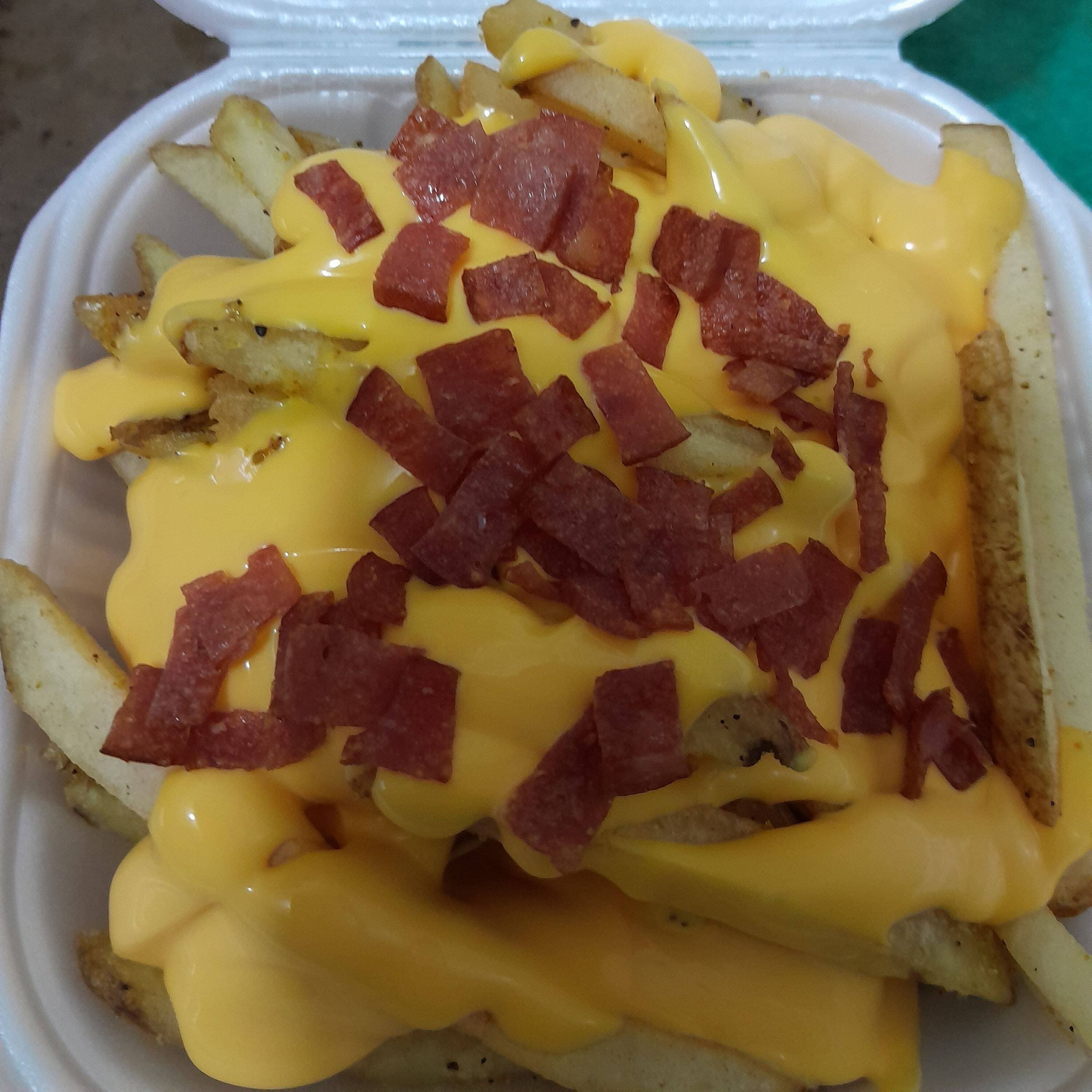 Papas con Queso y Tocino chico