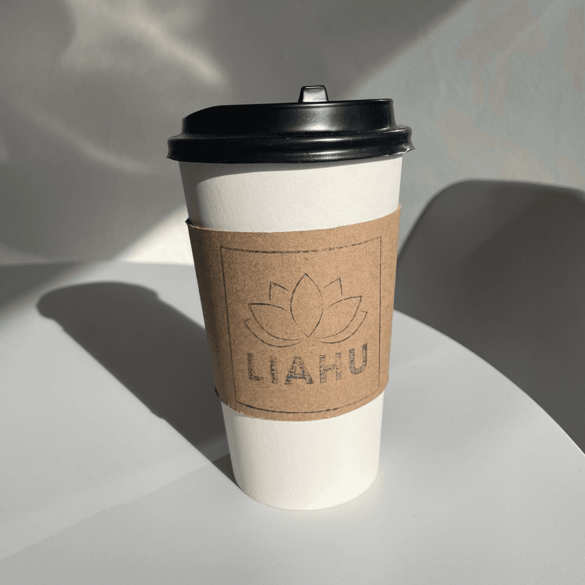 Café Americano Caliente 16oz