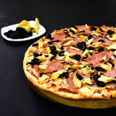 Pizza Capriciosa (Med)