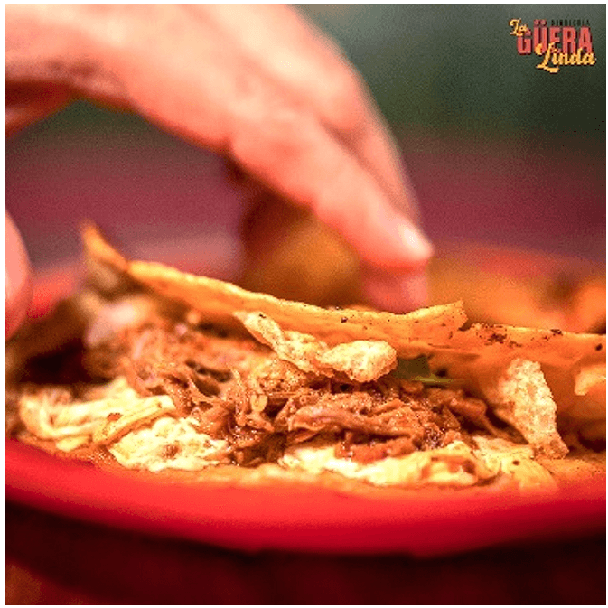 Quesabirria de Borrego con Chicharron