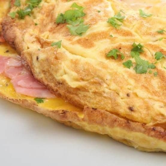 Omelette con Jamón y Queso