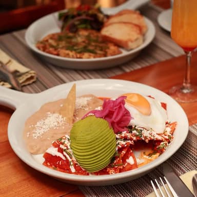 Los Chilaquiles