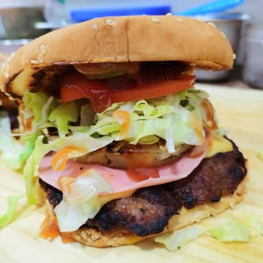 Hamburguesa Hawaiana
