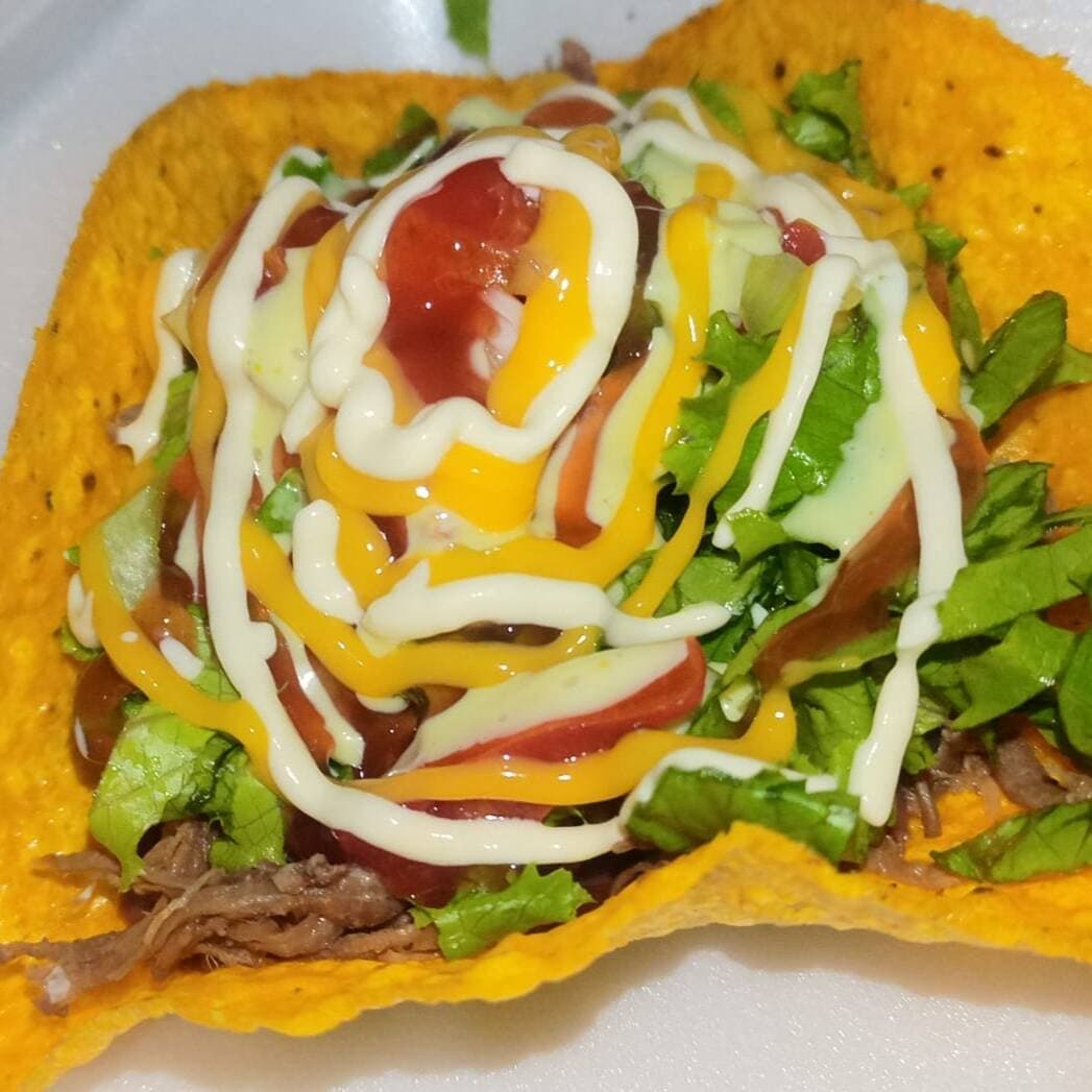 Chalupa + Papas + Hamburguesa + Gaseosa
