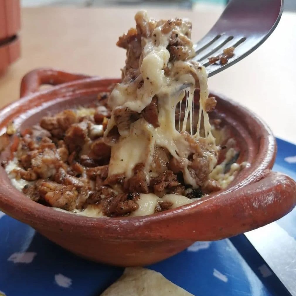 Queso Fundido de Bistec