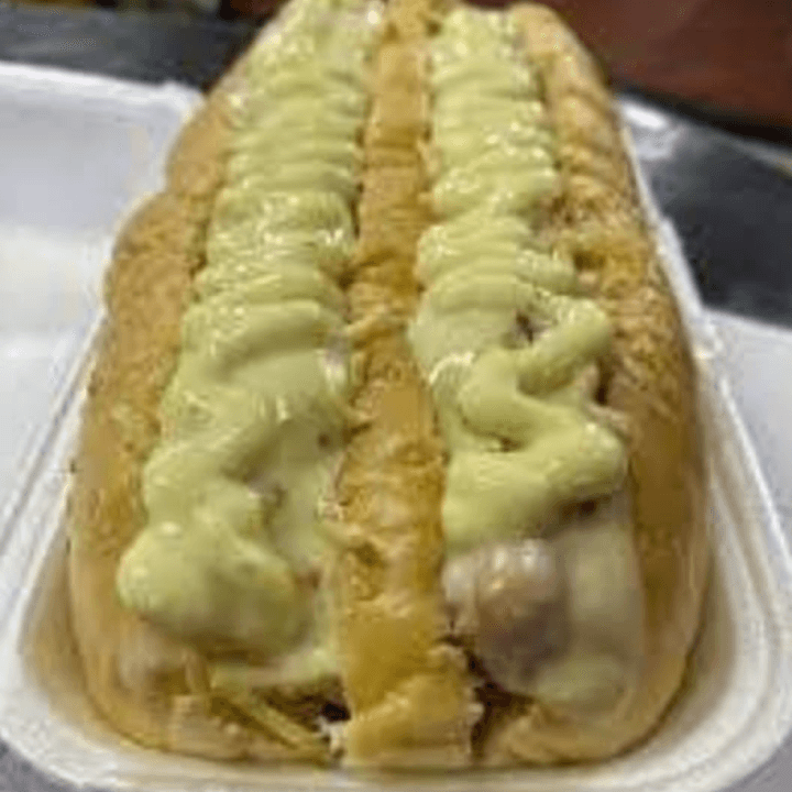 2 Perros Gemelos Gratinados + Papas Gratinadas