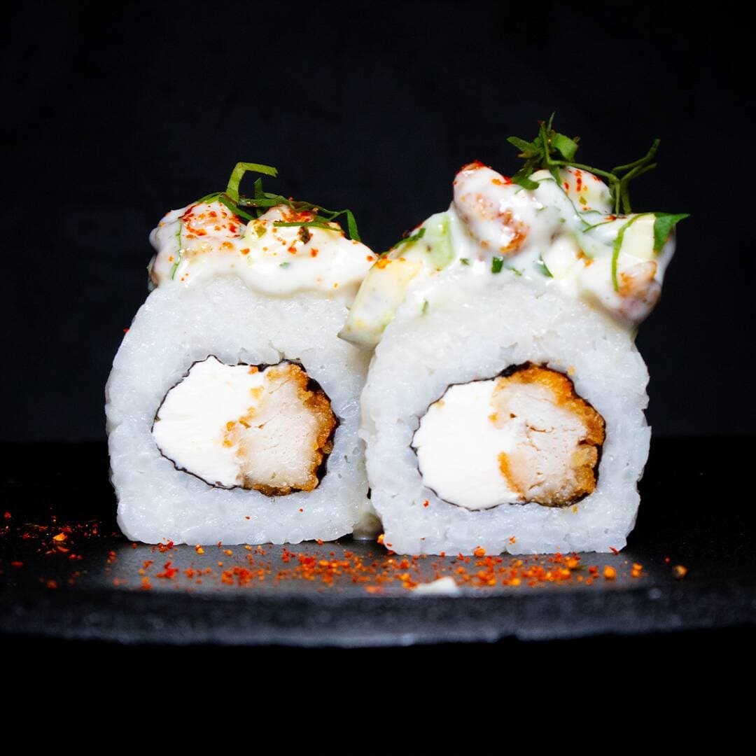 MAKI KARAAGE (12 Cortes)