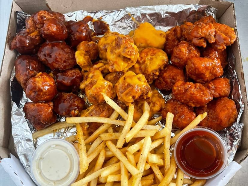 Sin Hueso Boneless & Snacks