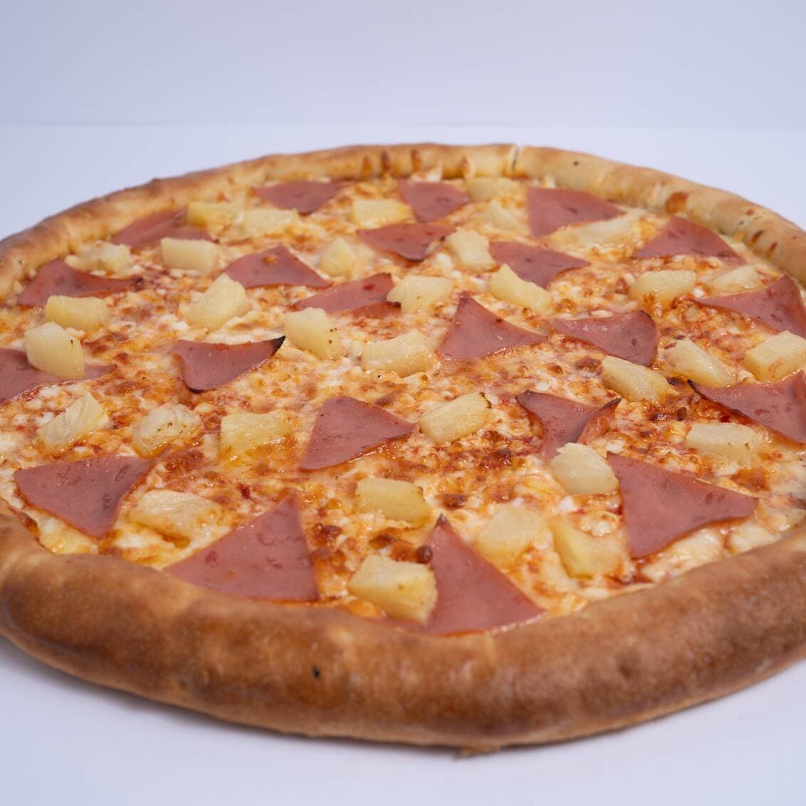 Pizza Hawaiana- Jamon y Piña