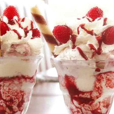 FRESAS CON CREMA GRANDE!