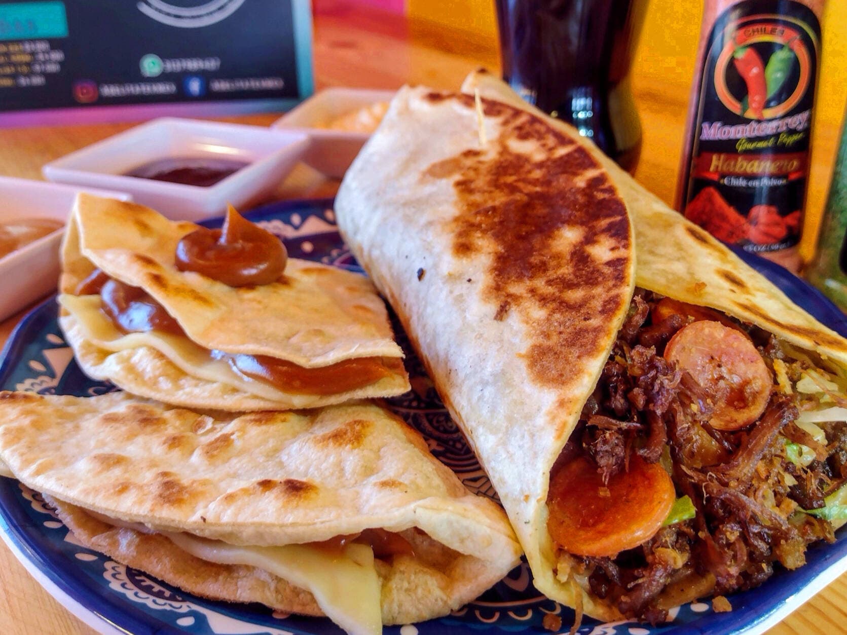 Adelita TexMex Cedritos
