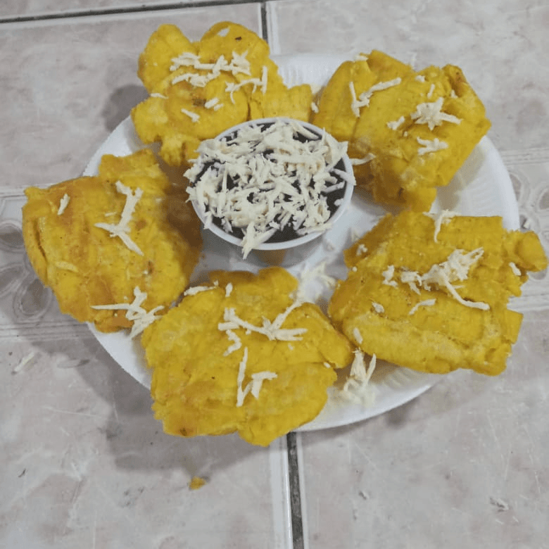 Orden de Patacones 6 uds