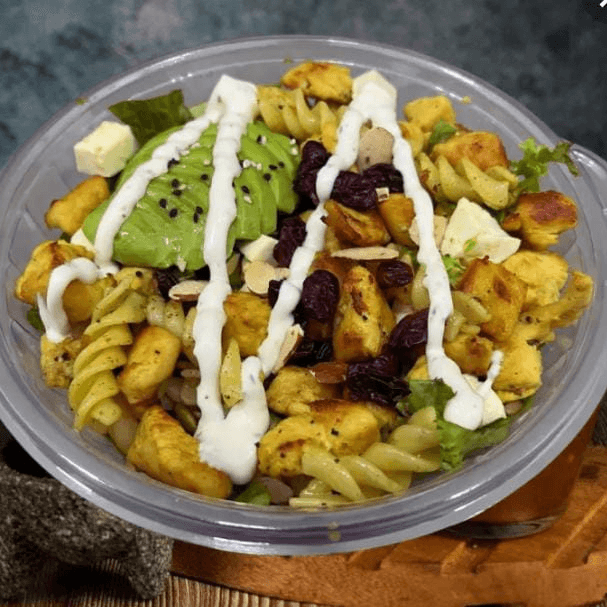 Ensalada de Pollo con Aguacate