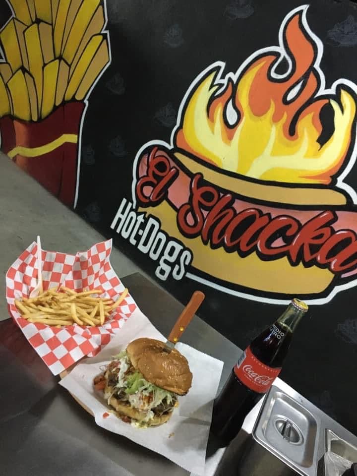 Hot Dogs El Shaka