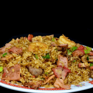 Combo Medio Arroz Frito + Porción Papas Fritas