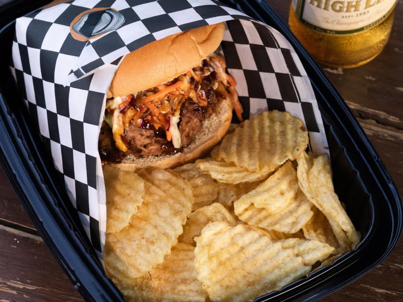 Tropuz Grill