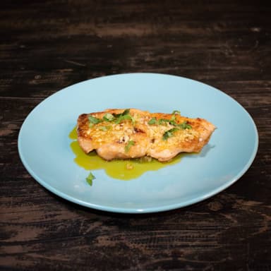 Filete de Pescado al Ajillo