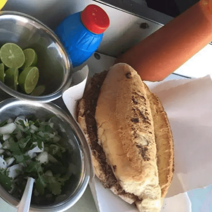 Lonche de barbacoa