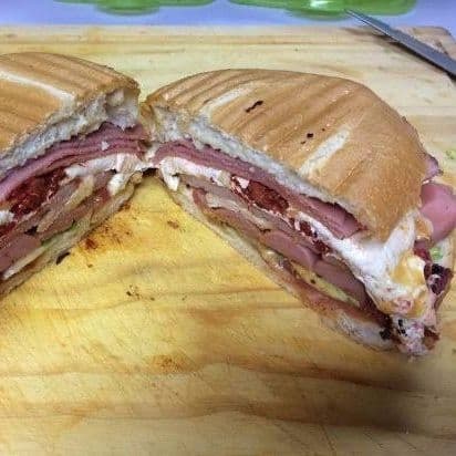 Torta Salchichóna Jumbo