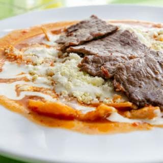 Chilaquiles Con Cecina