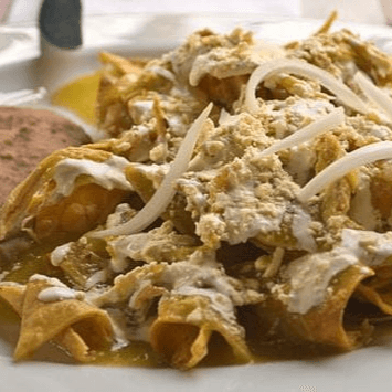 Chilaquiles Verdes con Pollo