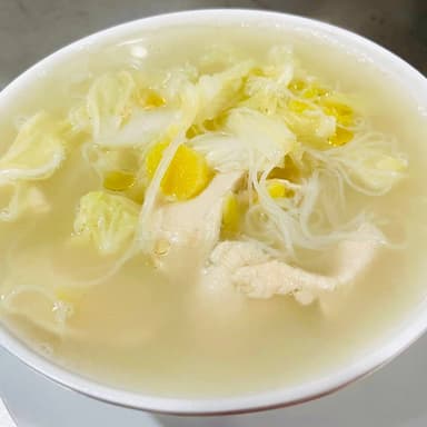 SOPA SUSTANCIA DE POLLO