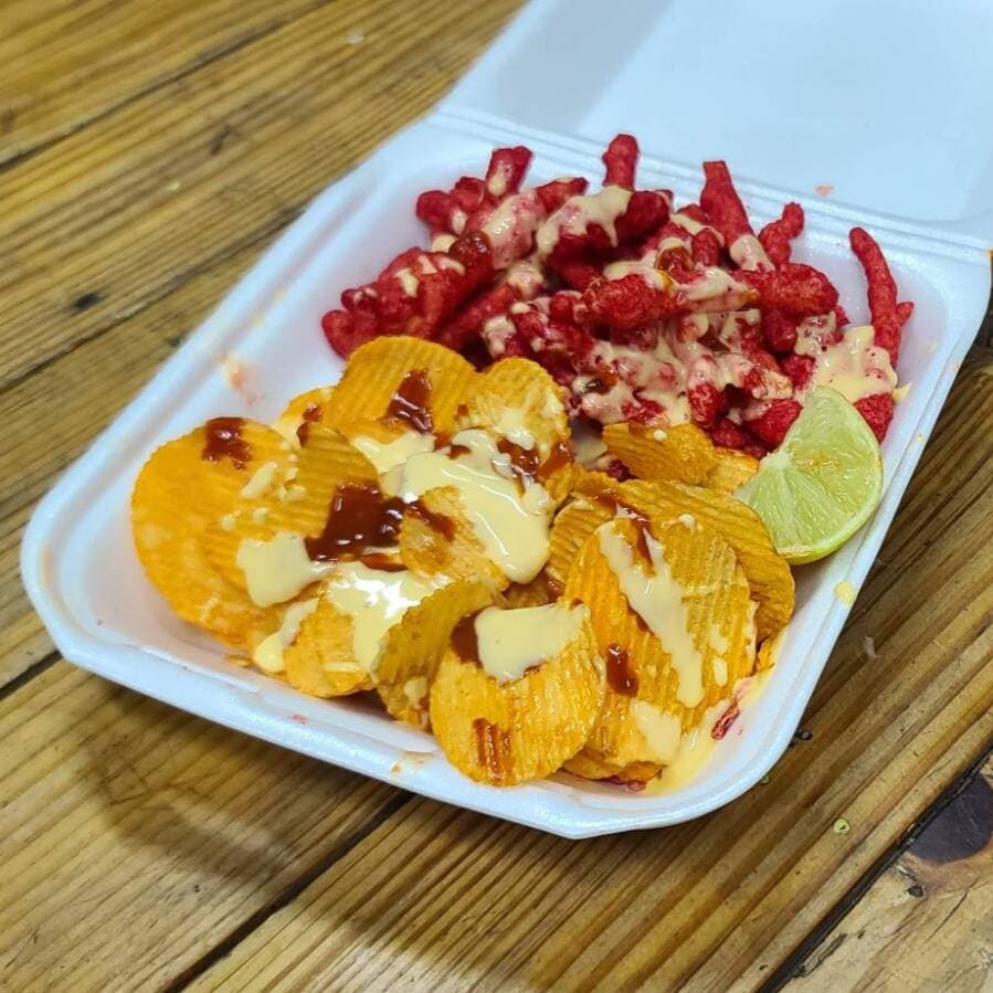 RUFFLES Y CHETOS FLAMMING
