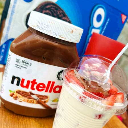 Fresas con Crema y Cajeta
