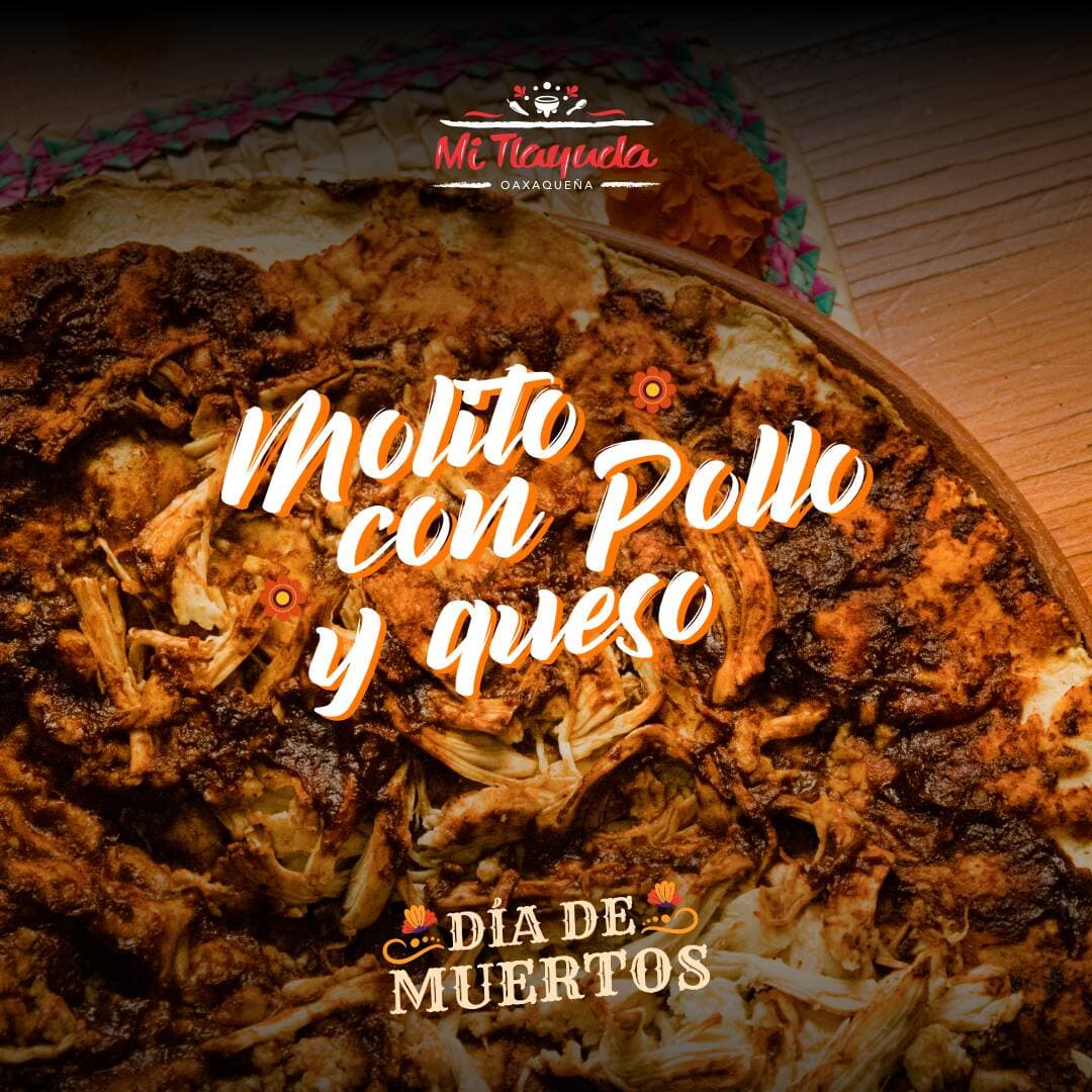 Tlayuda de Mole
